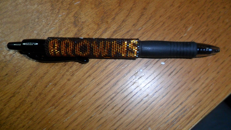 BROWNS Hand Beaded Pen Wrap image 1