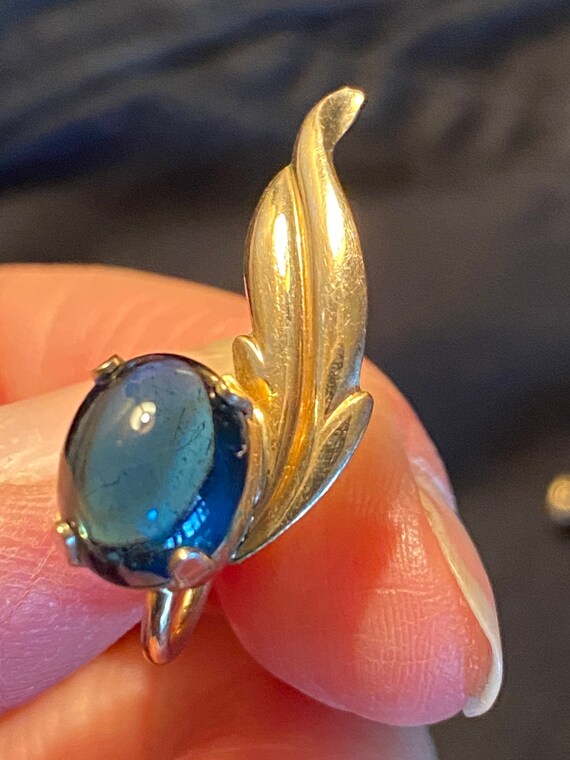 Van Dell/screw back/Gold(filled)/ dark blue gemst… - image 5