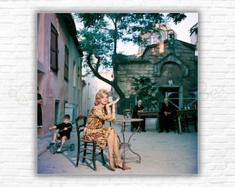 Slim Aarons Melina Mercouri Print/Poster - 1961: Greek actress Melina Mercouri (1925 - 1994) sitting at a street cafe in Athens.