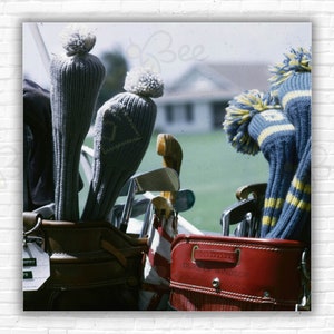 Stampa/poster Slim Aarons Royal Knitting - Golf Club di Christopher J Dunphy e Duke Of Windsor al primo tee, Seminole Club, Palm Beach