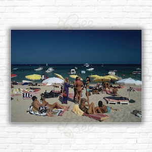 Impresión/Póster de la playa de Saint-Tropez de Slim Aarons - La playa de la Riviera Francesa Aaron Art Photo