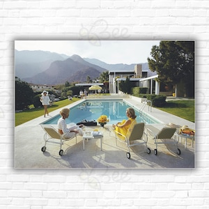 Stampa/poster "Slim Aarons Poolside Gossip" - Una casa nel deserto a Palm Springs progettata da Richard Neutra per Edgar J. Kaufmann.