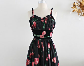 Vintage 1950er 50er Jahre Fabelhafte Rose Stem Print Baumwolle und Samt Kreis Party Kleid