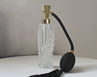 Vintage Hand Cut Crystal Glass Perfume Bottle Tassel w/ Black Atomizer