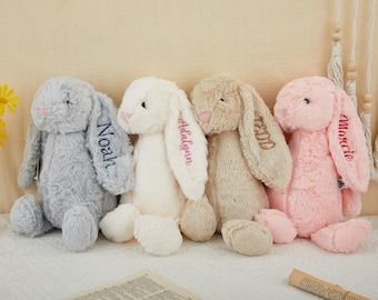 Gesticktes flauschiges Häschen, personalisiertes Häschenspielzeug, mit Monogramm Häschen, Kindergeburtstagsgeschenk, Babypartygeschenke, Osterhase