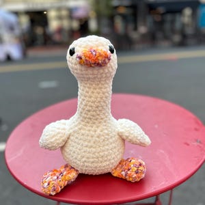 Oie idiote faite main, crochet d&#39;oie, peluche d&#39;oie