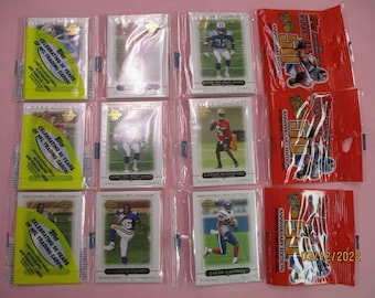 Possible Aaron Rodgers RC - 2005 Topps NFL Football Rack Packs-Possible Aaron Rodgers RC *New Sealed - free shipping