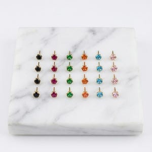 Piercing de nariz de oro macizo de 18 quilates / Pendiente con piedra brillante / Cierre de rosca seguro