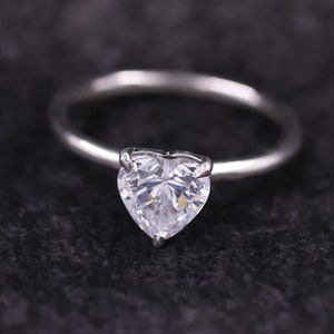1.5 CT Heart Cut Engagement Ring, Heart Shaped Solitaire Ring, Heart Cut Colorless Moissanite Solitaire Ring, Solid Engagement Ring for Her