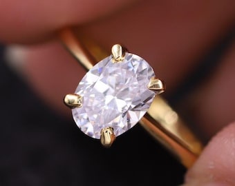 Anello di fidanzamento in oro 14 carati con diamante ovale da 2 carati creato in laboratorio - Hidden Halo - Italia
