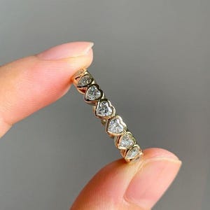 Bezel Set Heart Shape Eternity Band, Bezel Heart Shape Diamond Moissanite Wedding Band, Stacking Band, Half Eternity Band, Anniversary Ring