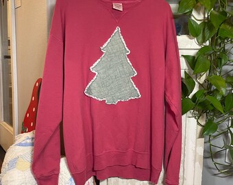 Vintage Quilt Christmas Tree Sweatshirt