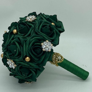 Emerald Green Real Touch Rose Wedding Bouquet – Crystal Embellished Bridal Bouquet – Flowers l  Corsage l Boutonniere l Round l Quinceanera