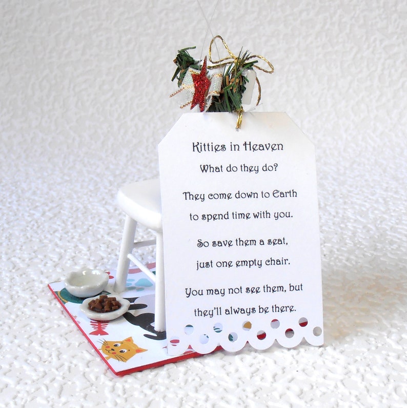 Kitties in Heaven ornament miniature Christmas scene with empty chair poem, for tree or table top, memorial keepsake for pet, bereavement Bild 2