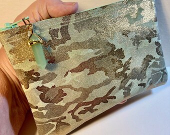 Light Green & Pearl Gold Camo Suede LEATHER Zip Bag w/Aventurine Dangle