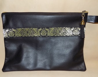 Black Lambhide LEATHER Zip Bag,Tablet-Reader Cover,w/Celtic Dragon Trim