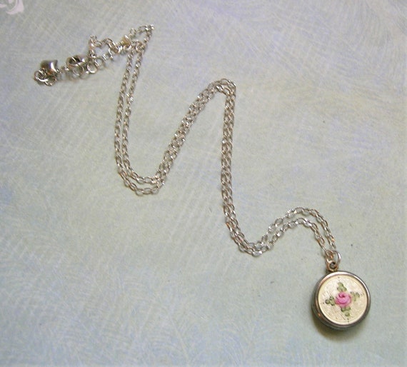 Vintage Child's Locket Necklace La Mode 