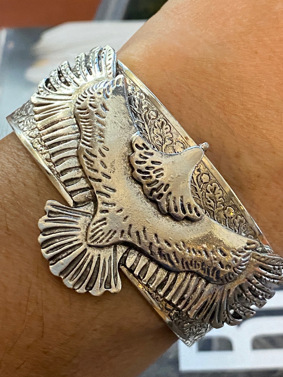 Eagle Bracelet Silver Cuff Southwestern Jewelry Chunky Hawk Cuff Bracelet Myelegantthings Etsy
