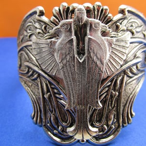 Egyptian Phoenix or Falcon Silver cuff Bracelet Vintage Silver Cuff Egyptian Revival Double Bird double eagle MyElegantThings
