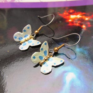 Butterfly Earrings Art Nouveau Pierced earrings Victorian Lightweight earrings vintage dangle earrings