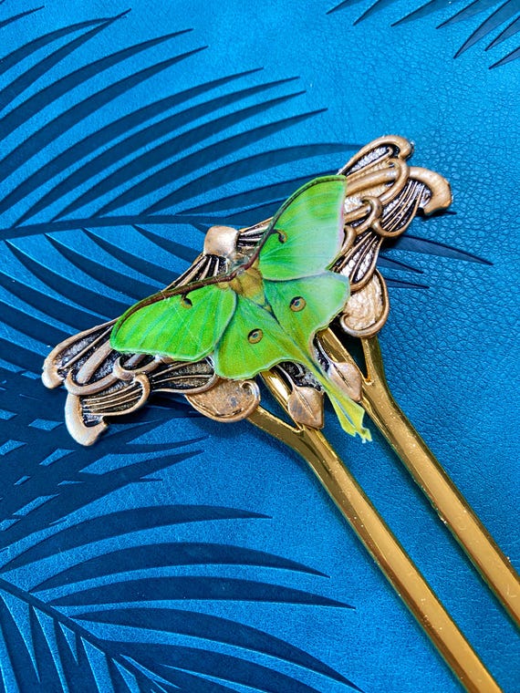 Luna Moth Hair Clip: Art Deco Green Enamel, Silver Celtic  display picture 1