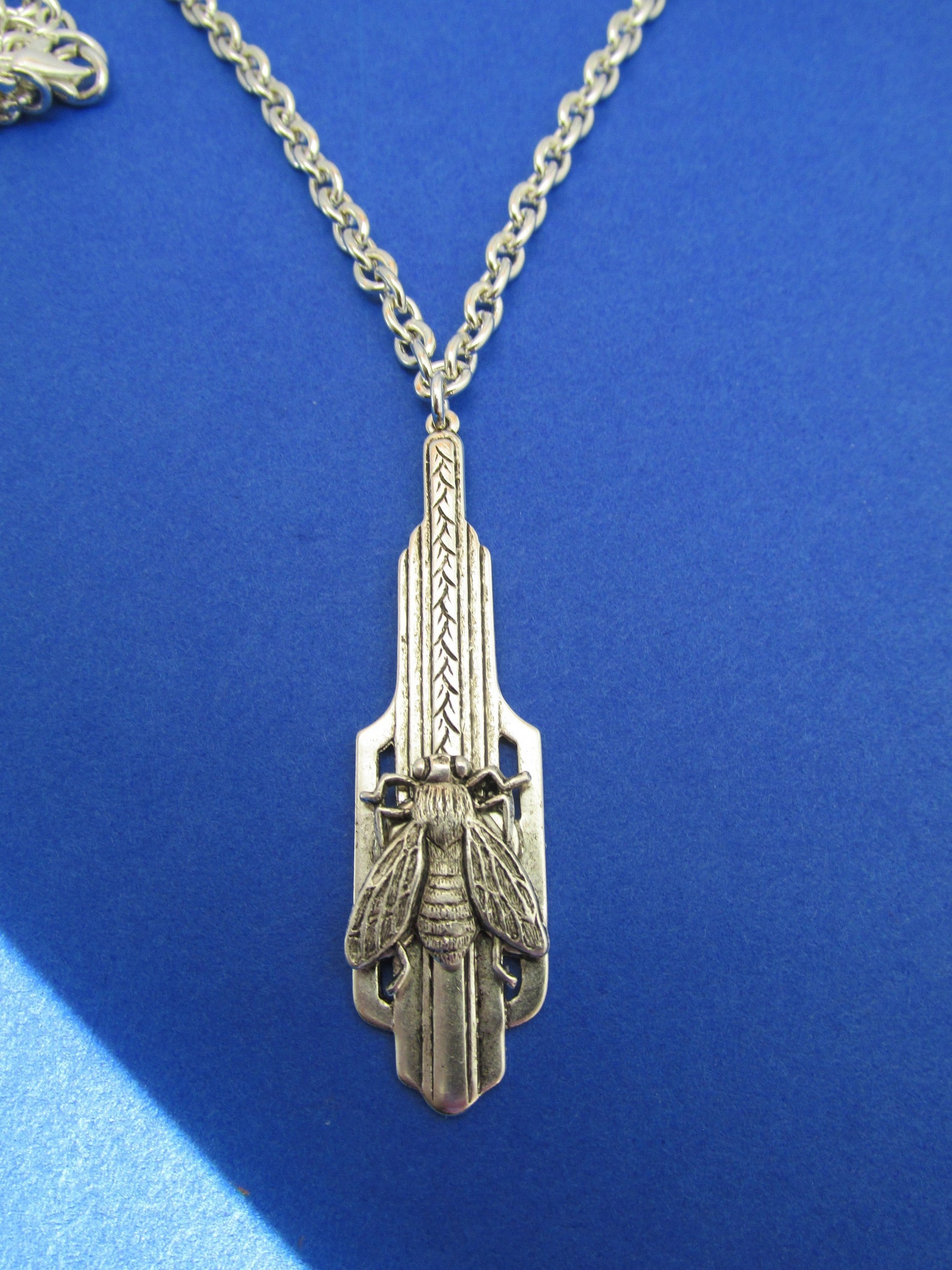 Art Deco Bee Necklace Silver Honey Bee Necklace Vintage Bee Etsy