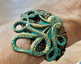 Octopus bracelet bronze cuff Steam punk Octopus jewelry Chunky cuff bracelet MyElegantThings