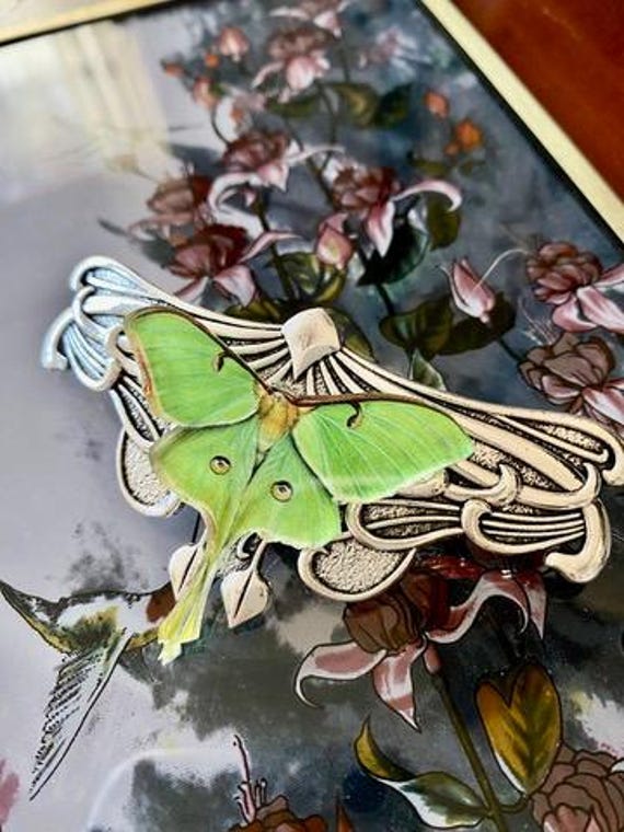 Luna Moth Hair Clip: Green Enamel Art Deco Silver Plated - Etsy display picture 1