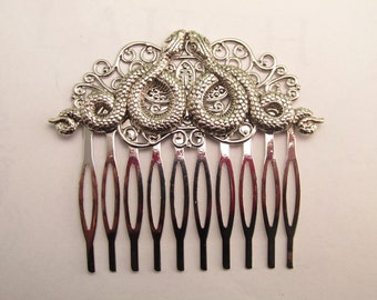 Silver Serpent Hair Comb: Double Snake Decorative Accessory