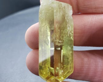 Heliodor Specimen 17 Grams