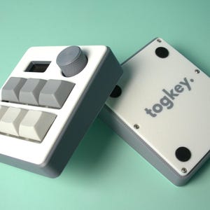 TogKey Pad Plus: Mini teclado con macropad programable de 6 teclas / Perilla de volumen / Pantalla OLED / Iluminación RGB / Interruptores mecánicos intercambiables en caliente / QMK imagen 16