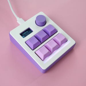 TogKey Pad Plus: Mini teclado con macropad programable de 6 teclas / Perilla de volumen / Pantalla OLED / Iluminación RGB / Interruptores mecánicos intercambiables en caliente / QMK Lilac Purple