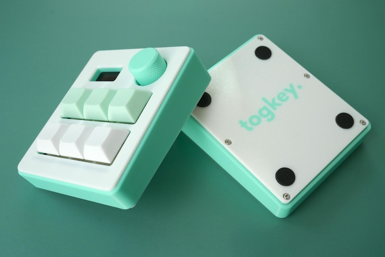TogKey Pad Plus: Mini teclado con macropad programable de 6 teclas / Perilla de volumen / Pantalla OLED / Iluminación RGB / Interruptores mecánicos intercambiables en caliente / QMK imagen 6