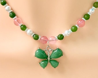 Schmetterling Anhänger - Handgemachter Schmuck aus Jade, Aventurin und Bergkristallperlen