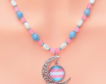 Transgender Pride Mond Halskette | Jade & Quarz Edelstein Perlen | LGBTQIA+ Geschenk