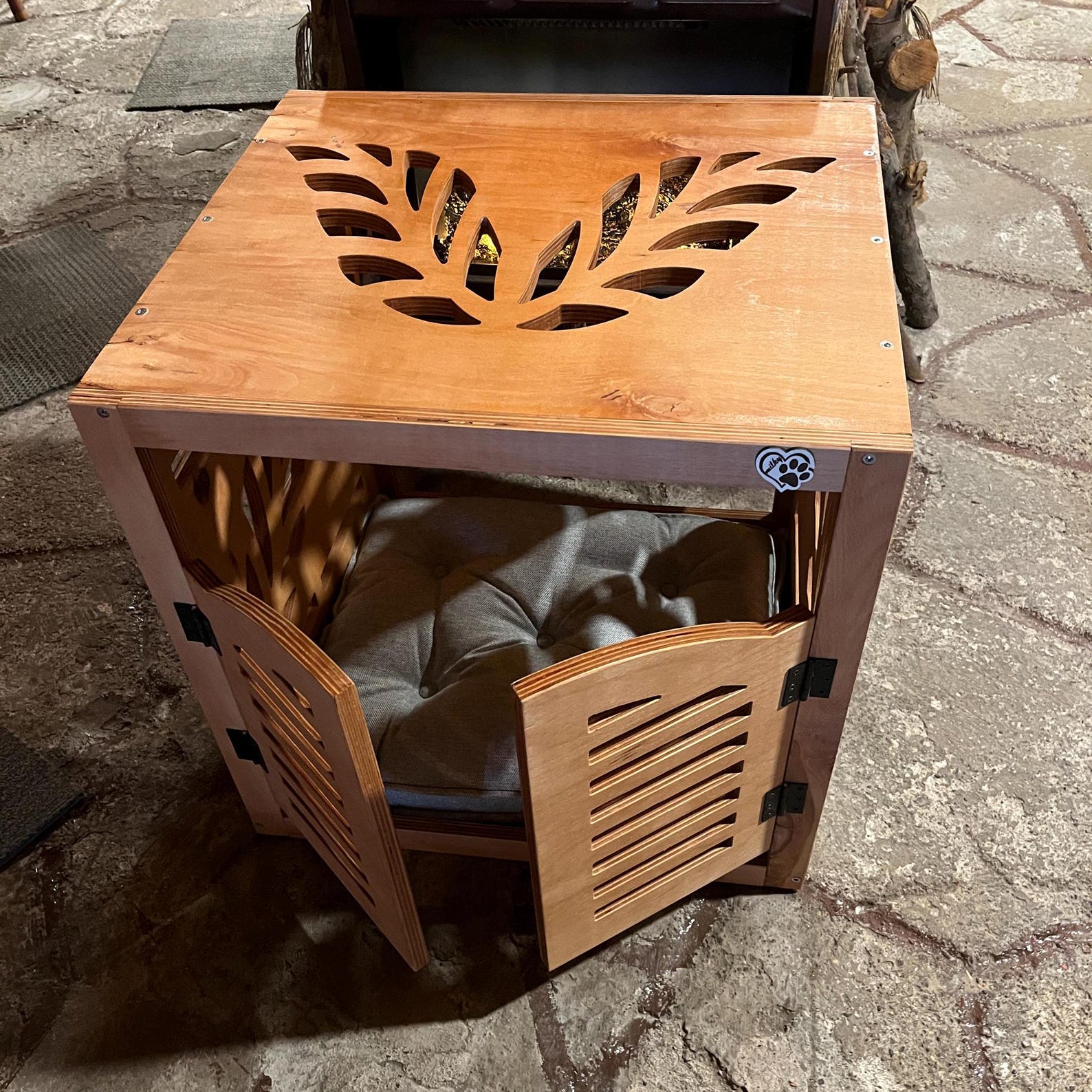 Curated visual reference: Merwood Dog House Kennel Furniture With Dog Bed Creative Dog Photo Inspiration