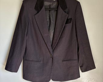 Vintage DUMAS Women's 8 Petite Black Blazer Velvet Collar Classic Wool Preppy