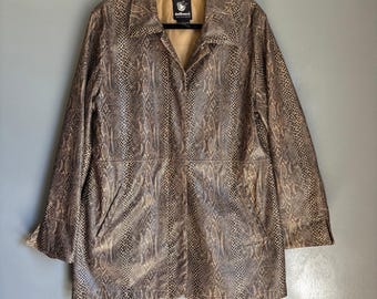 Chaqueta grande con botones de piel de serpiente sintética para mujer de DOLLHOUSE, estilo gótico Y2K de los años 90