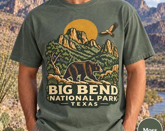 Big Bend National Park bear sunset T-Shirt | Texas national park tee