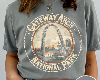 Vintage Gateway Arch T-Shirt: Distressed St. Louis Tee, Earth Tones