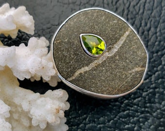 Special order for Alex Pebble Peridot sterling silver ring