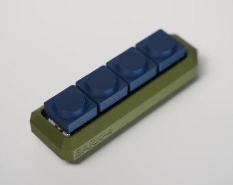 ergonomic keyboard clicker fidget antistress EDC keychain BARK-4 dark green combo