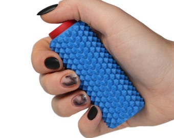 spiky fidget roller with 341 hexagonal spikes and a keyboard switch, antistress clicker, RK combo