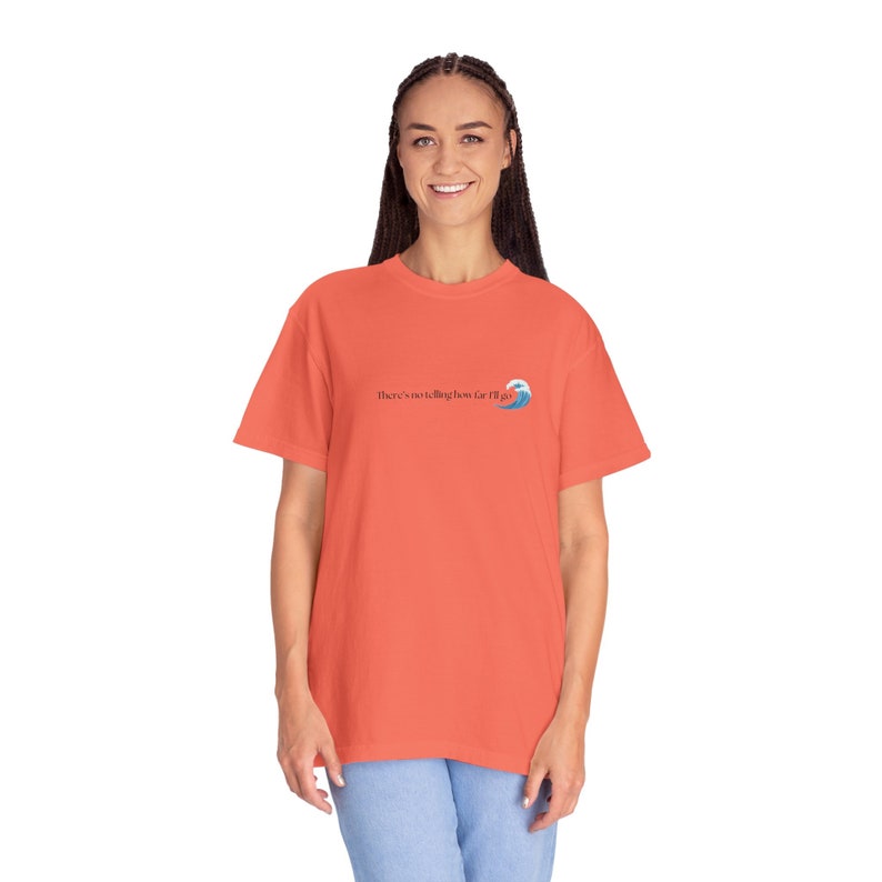 Quanto lontano andrò / T-shirt unisex tinta in capo ispirata alla principessa Disney Moana immagine 4