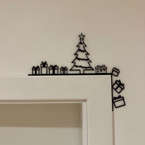 Weihnachtsdeko Türrahmen Deko – Geschenke – Tür Topper Dekoration, Weihnachten, Scandi, Weihnachtsmann, XMAS, XMAS Design, Weihnachtsdesign