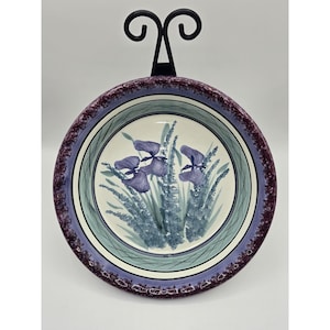 Studio Pottery Iris Bowl Pikes Place Podpisana ręcznie malowana misa z motywem kwiatowym 10,5