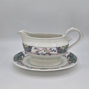 Mikasa Provincial China CV900 Villa Medici Gravy Boat & Matching Plate Vintage
