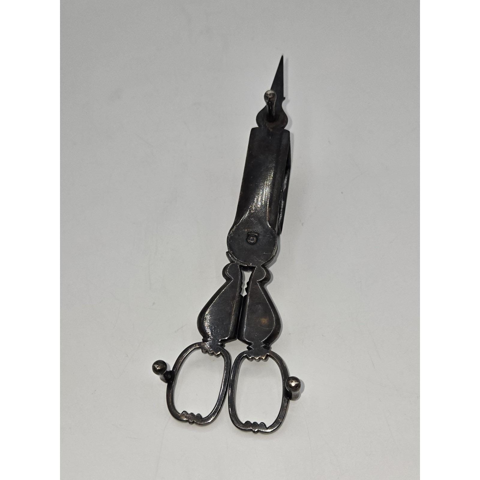 Antique Footed Ornate Candle Snuffer Scissors Wick Cutter  display picture 1