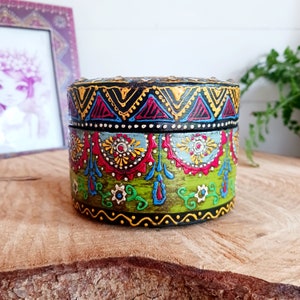 Hand painted Indian Round Jewellery Box  | Trinket Box