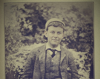 Aleister Crowley de niño / Fotografía vintage / Thelema / Misticismo / Ocultismo / Regalos esotéricos / Recuerdos de Crowley / Argenteum Astrum
